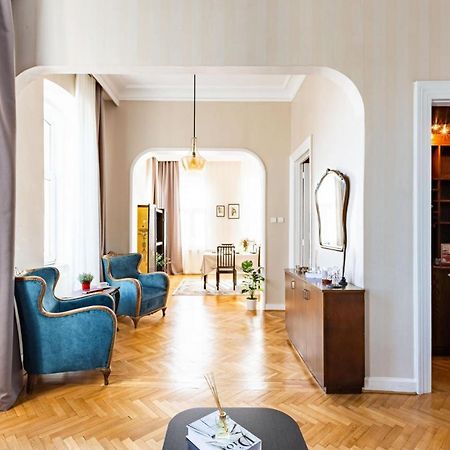 Historical Flat With A Lovely Sea View In Beyoglu İstanbul Dış mekan fotoğraf