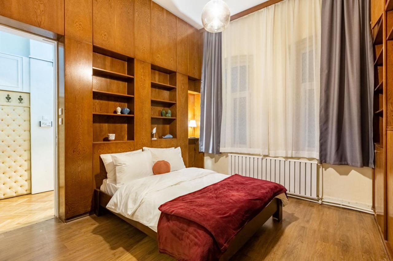 Historical Flat With A Lovely Sea View In Beyoglu İstanbul Dış mekan fotoğraf