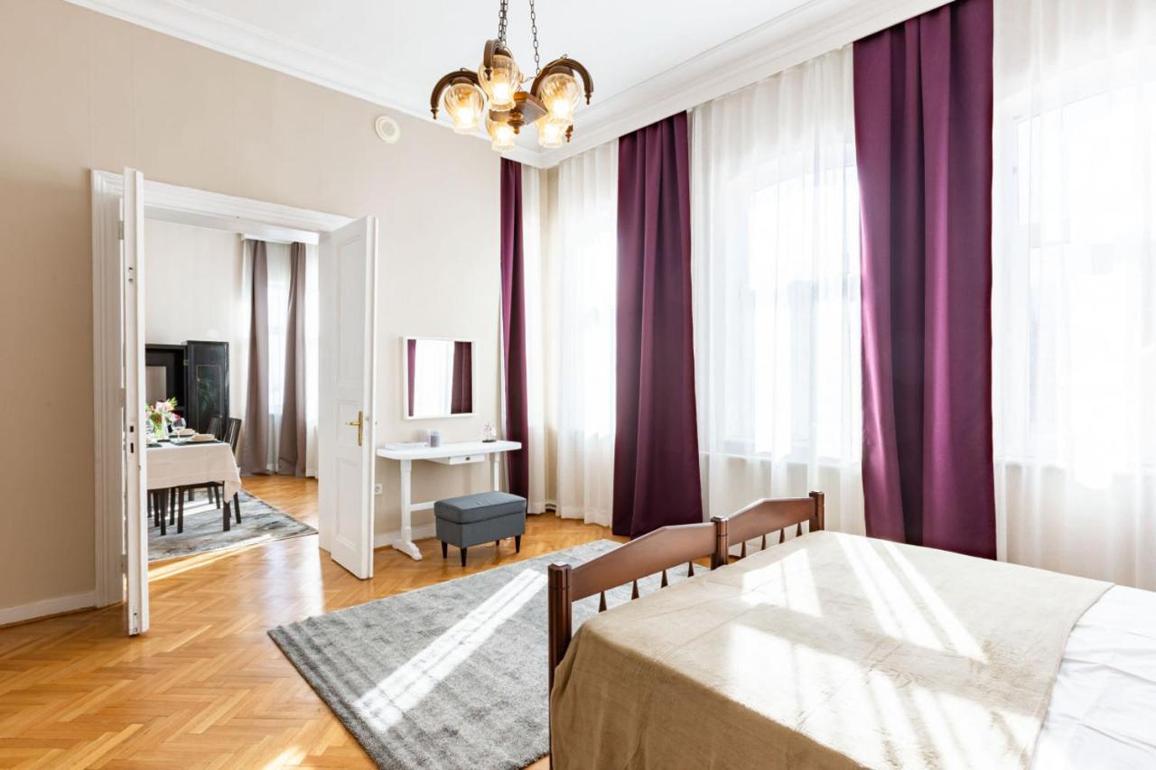 Historical Flat With A Lovely Sea View In Beyoglu İstanbul Dış mekan fotoğraf
