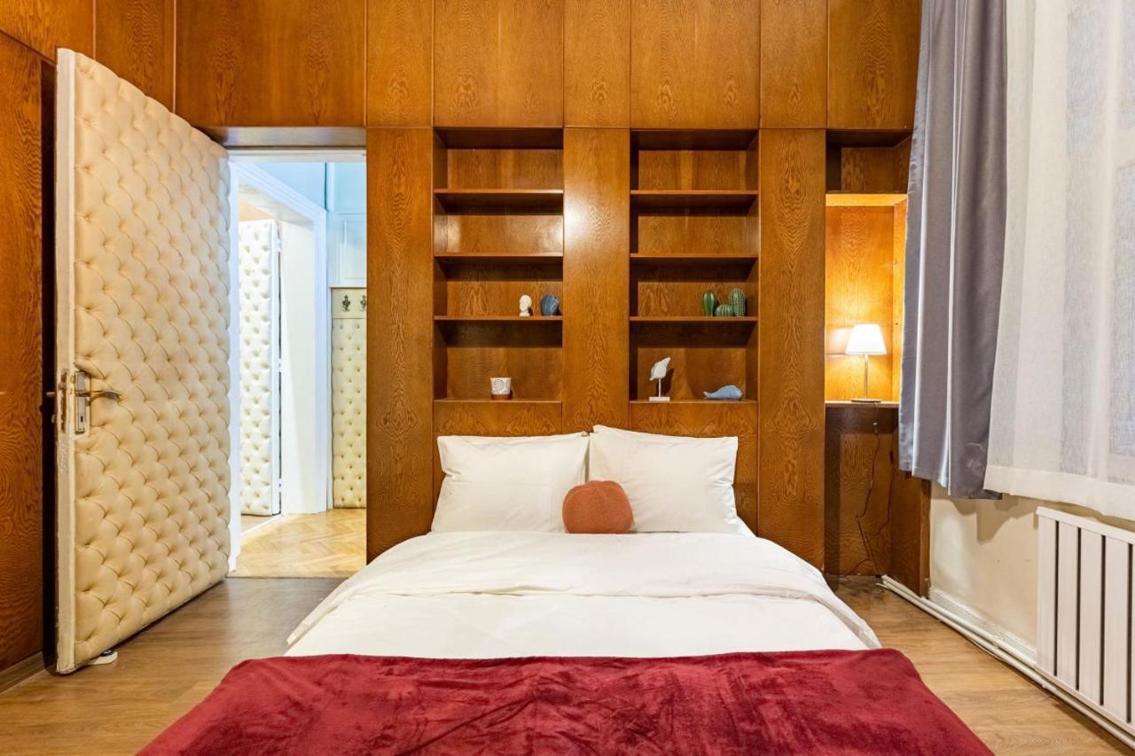 Historical Flat With A Lovely Sea View In Beyoglu İstanbul Dış mekan fotoğraf