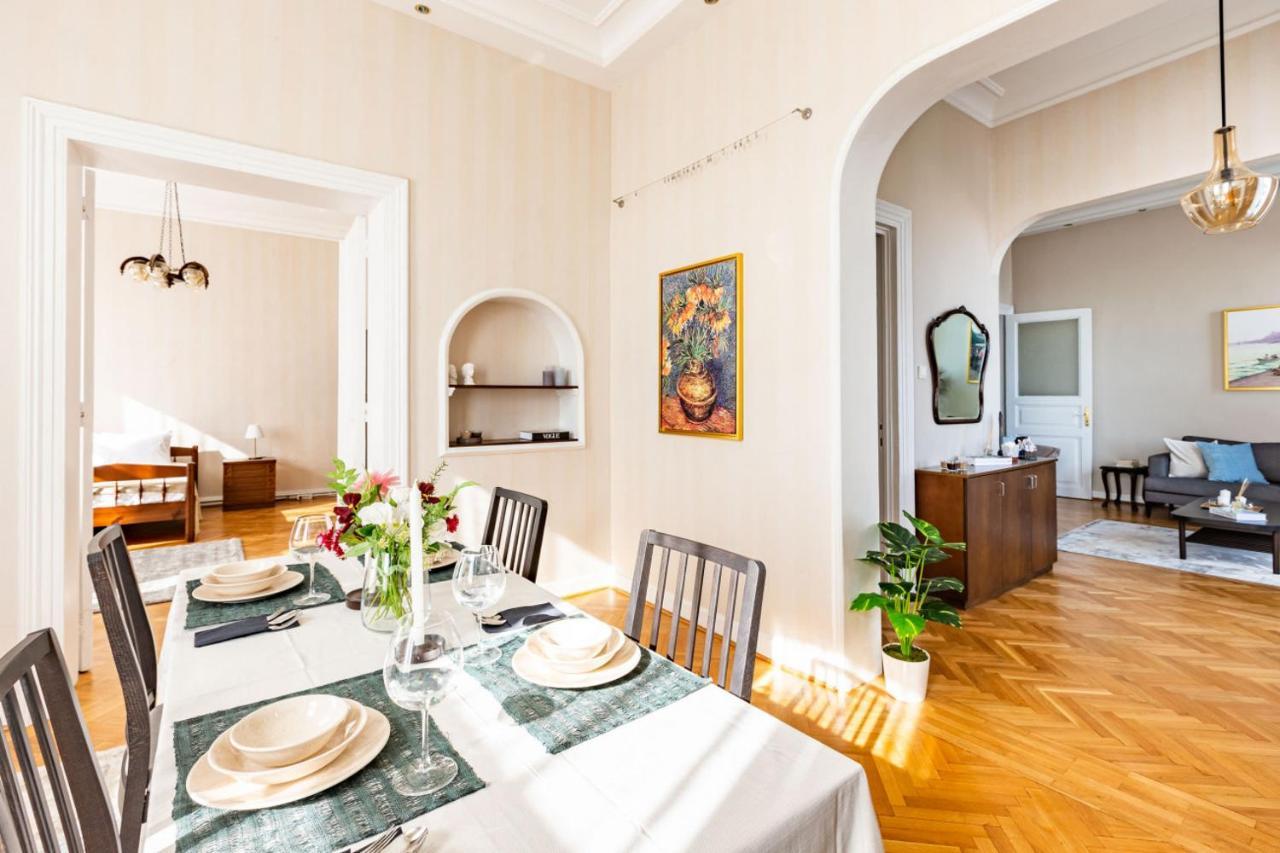 Historical Flat With A Lovely Sea View In Beyoglu İstanbul Dış mekan fotoğraf